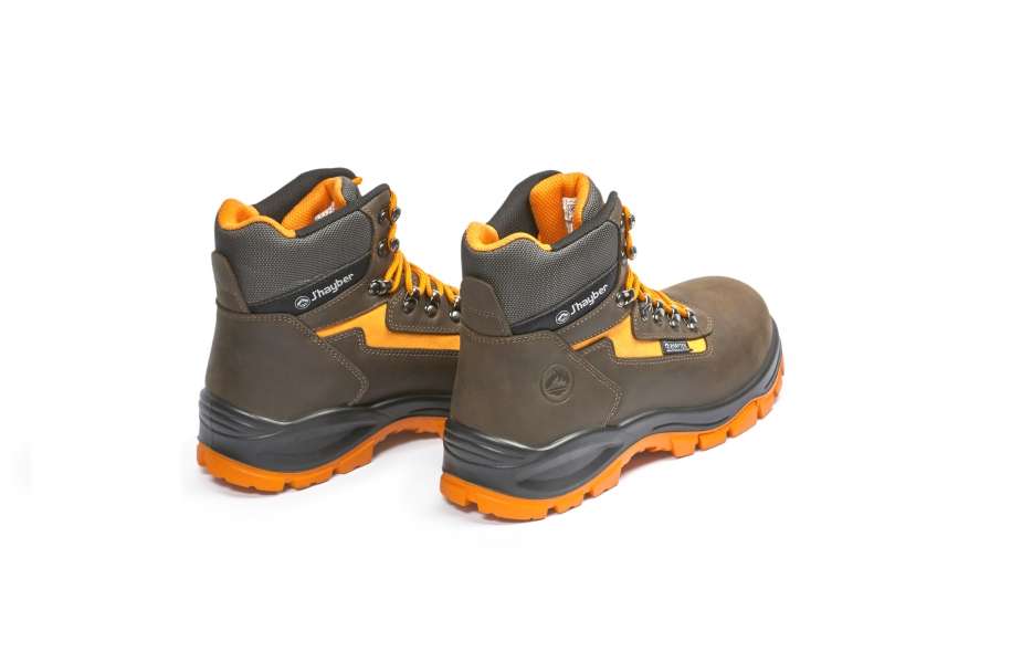 Teide, la bota deportiva de trekking para seguridad J’hayber Works