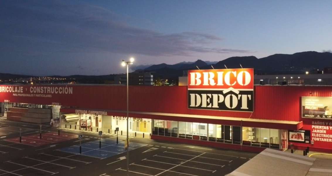 La tienda de Brico Depôt en Granada celebra su 15º aniversario