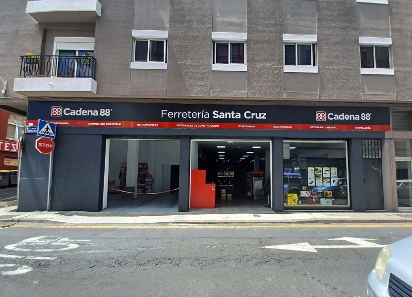 Ferretería Santa Cruz en Tenerife inaugura nuevas instalaciones