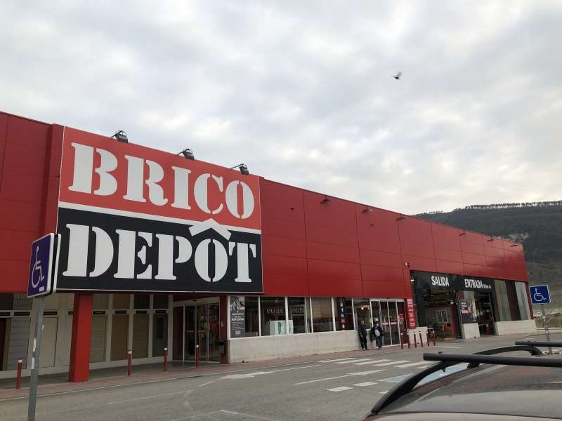  La tienda de Brico Depôt en Pamplona cumple diez años 