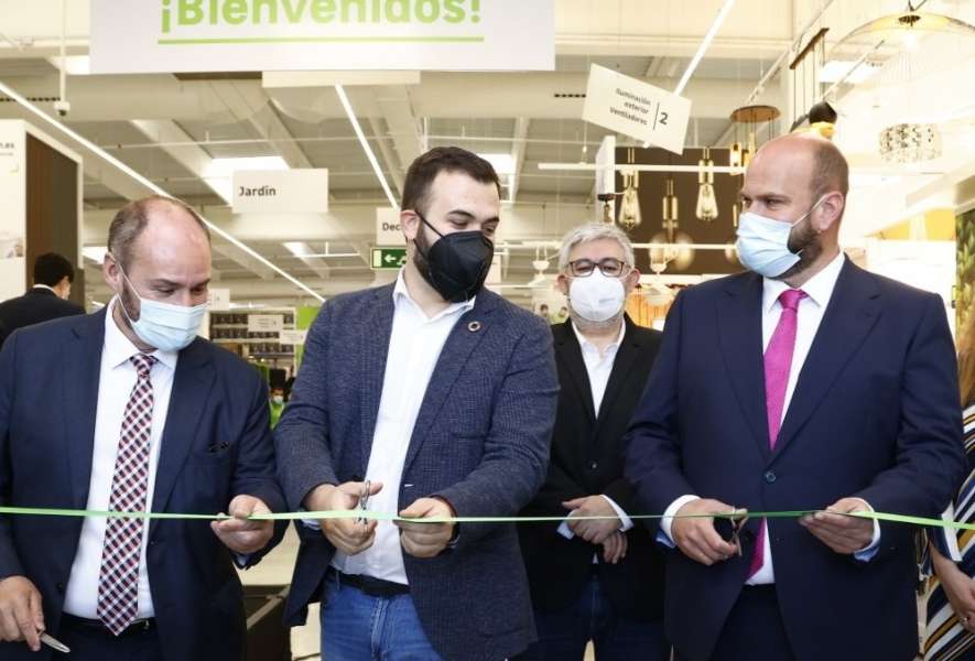 Leroy Merlin inaugura su nueva tienda en Cáceres