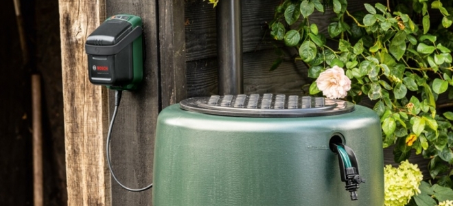 Bosch Home & Garden anima a reutilizar el agua de lluvia para regar el jardín